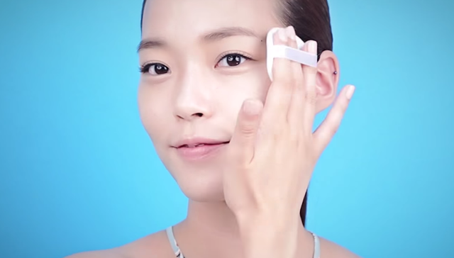 Water Proof Makeup for Beach STEP 1 Image