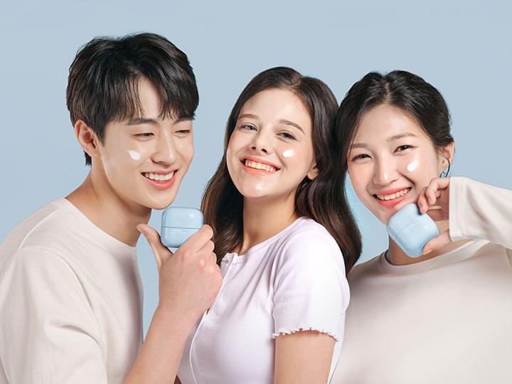 Customers who use LANEIGE products 3
