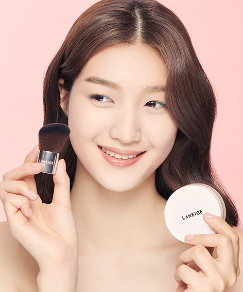 Laneige Makeup Light Fit Powder 1 - Finish powder, So light