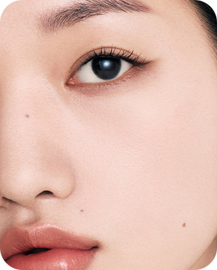 모델의 메이크업 상태(24시간 후)