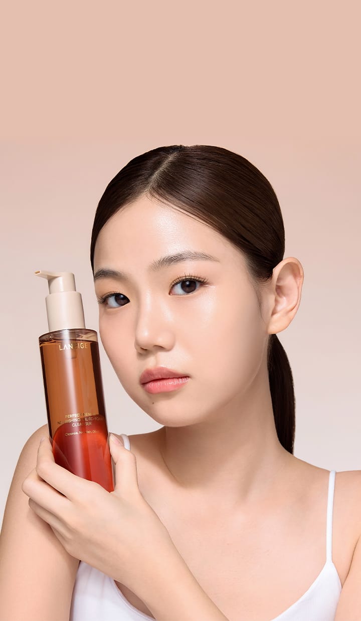 라네즈 퍼펙트 리뉴 너리싱 오일 투 폼 클렌저