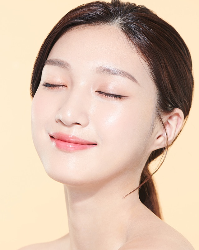 크림 스킨 토너 모델컷
