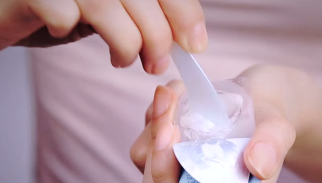 How to Make Snow White Bright Face after long hibernation STEP 1 Image