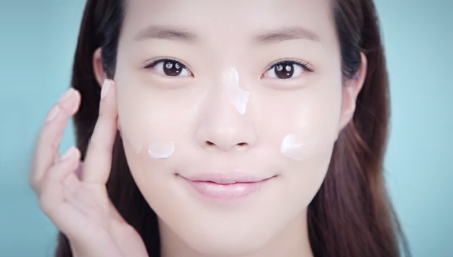 Sunglass Makeup STEP 1 Image