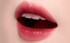 layering lip bar image