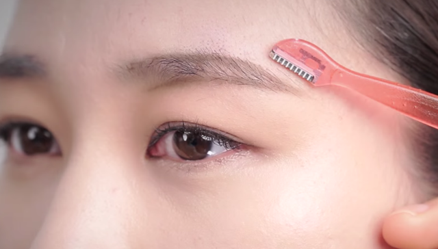 How to draw perfect eye brows STEP 3 Image